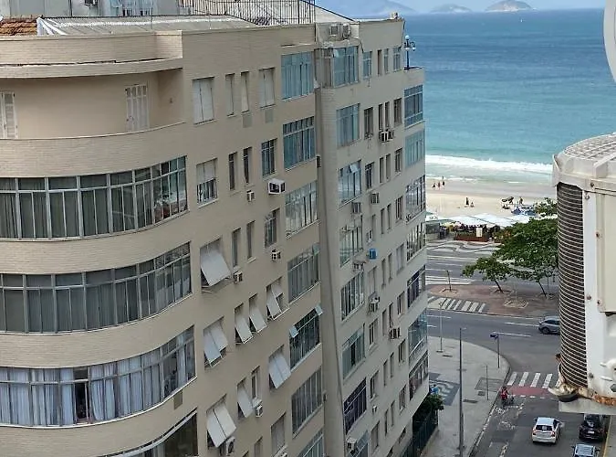 Copacabana Rio Praia 8