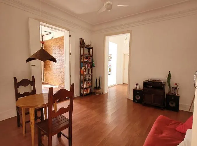 Quarto Em Casa Aconchegante Em Santa Teresa