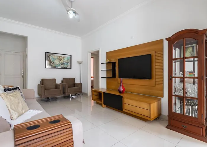Copacabana House Point