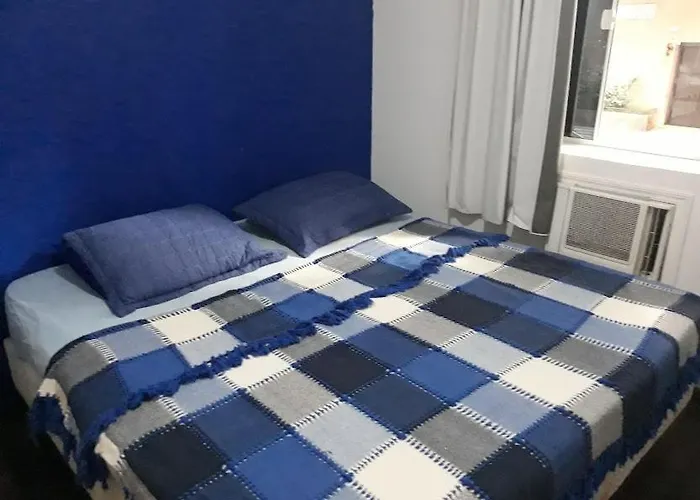 Apt Inteiro 1 Quadra Da Praia - 1 Block From Copacabana Beach