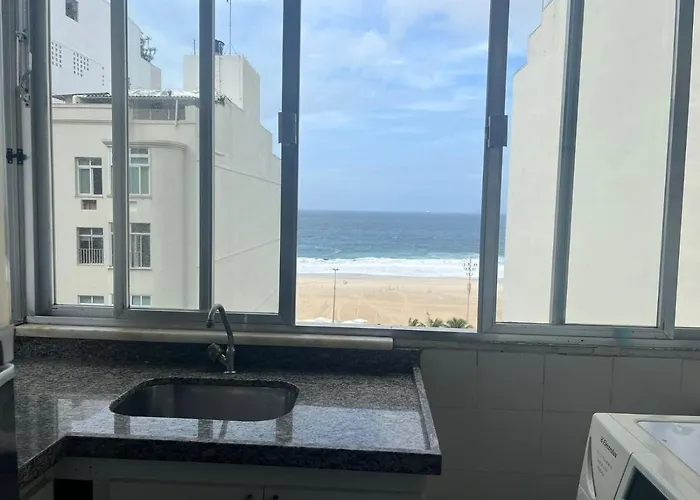 Deslumbrante Vista Mar Na Praia De Copacabana