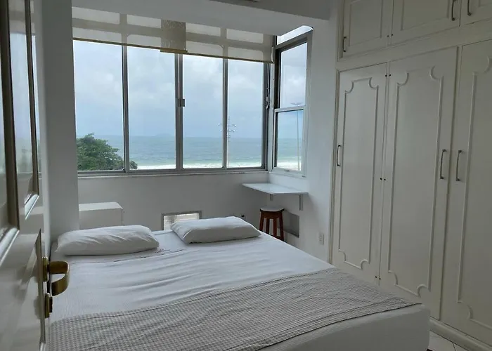 Apartamento A Beira Da Praia De Copacabana