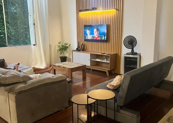 Amplo Apartamento Com Vista Incrivel