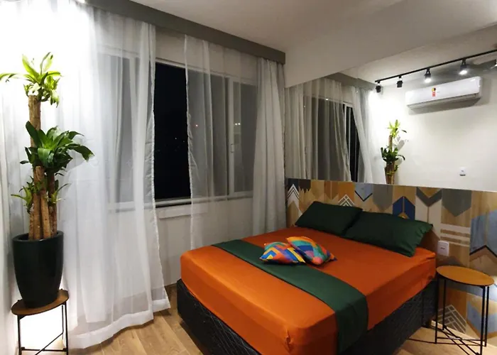 Apartamento Studio Completo Copacabana 1 Quadra Da Praia Com Garagem