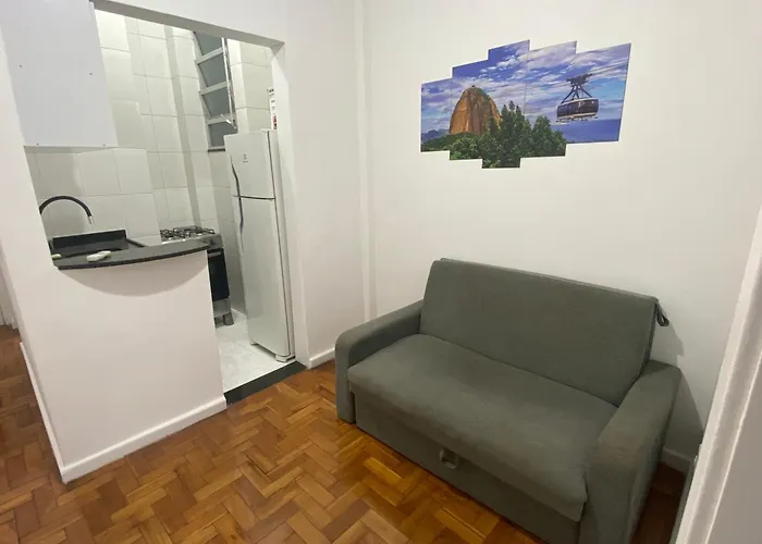 Apartamento Completo Na Praia De Copacabana , Novinho , Wifi, Ar Condicionado, Netflix, Frente Em Andar Alto, Pauloangerami Mvc15