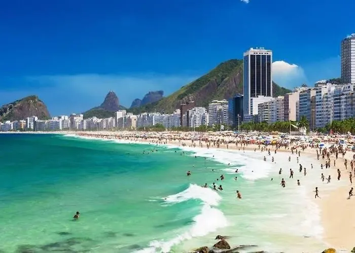 Apartamento Na Quadra Da Praia De Copacabana