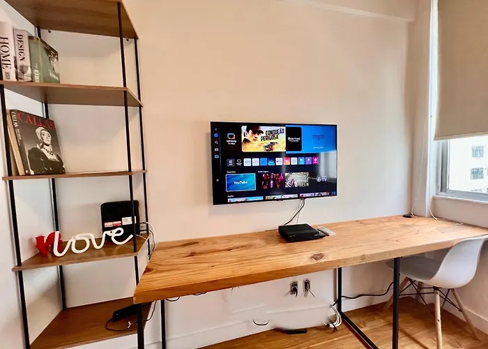 Otimo Apartamento Na Quadra Da Praia Av Nsa Sra C 1137 Ap1005
