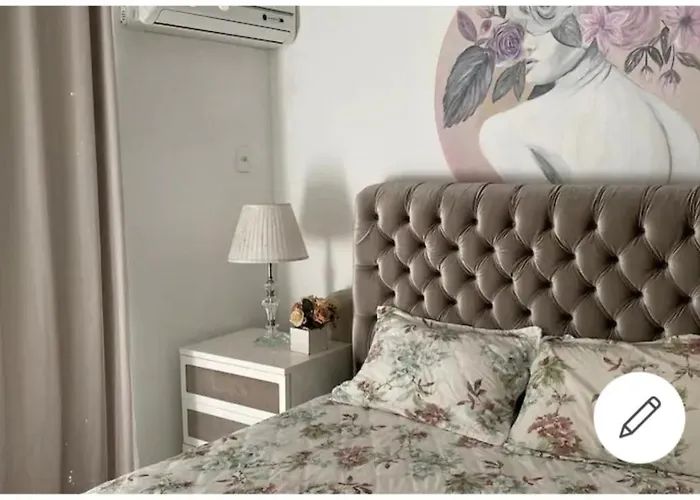 Ap De 2 Quartos Em Condominio Com Piscina