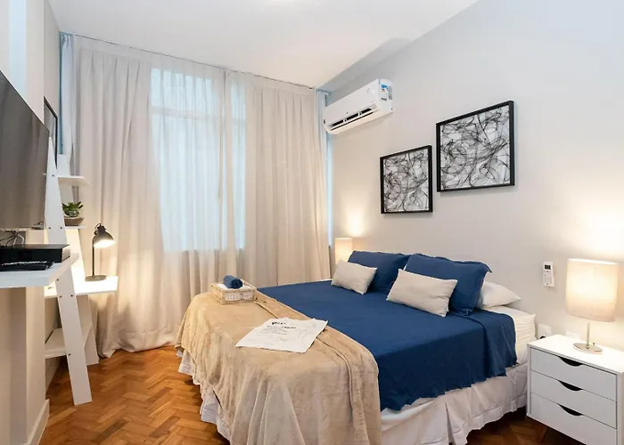 Omar do Rio, Studio Moderno, Internet 120mbps, Smart TV, localizado na Rua Garcia d\'Avila, a 200 metros da Praia de Ipanema e do Metrô, VP 308