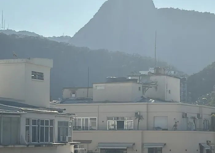 Studio Paula Freitas
