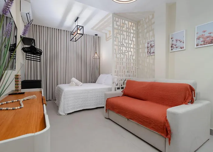 Apartamento Moderno Em Copacabana Otimo Lugar