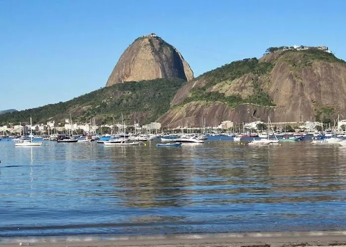Acomodacao Apenas Para Mulheres Na Enseada De Botafogo A 5 Minutos Do Metro