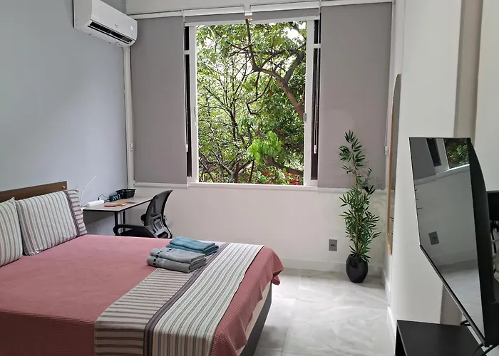 Charmoso Studio Posto 10