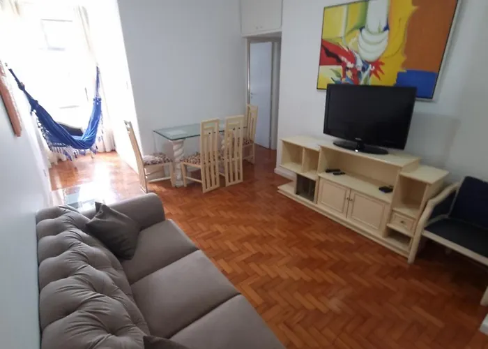 Ape Com 2 Quartos Super Bem Localizado Em Copa