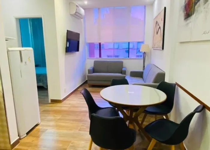 Apartamento Xavier Da Silveira 40