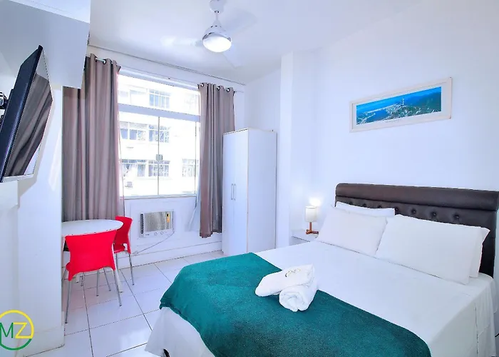 Studio vista mar para 4 pessoas em Copacabana