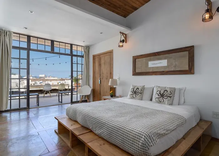 Ipanema Hills Loft
