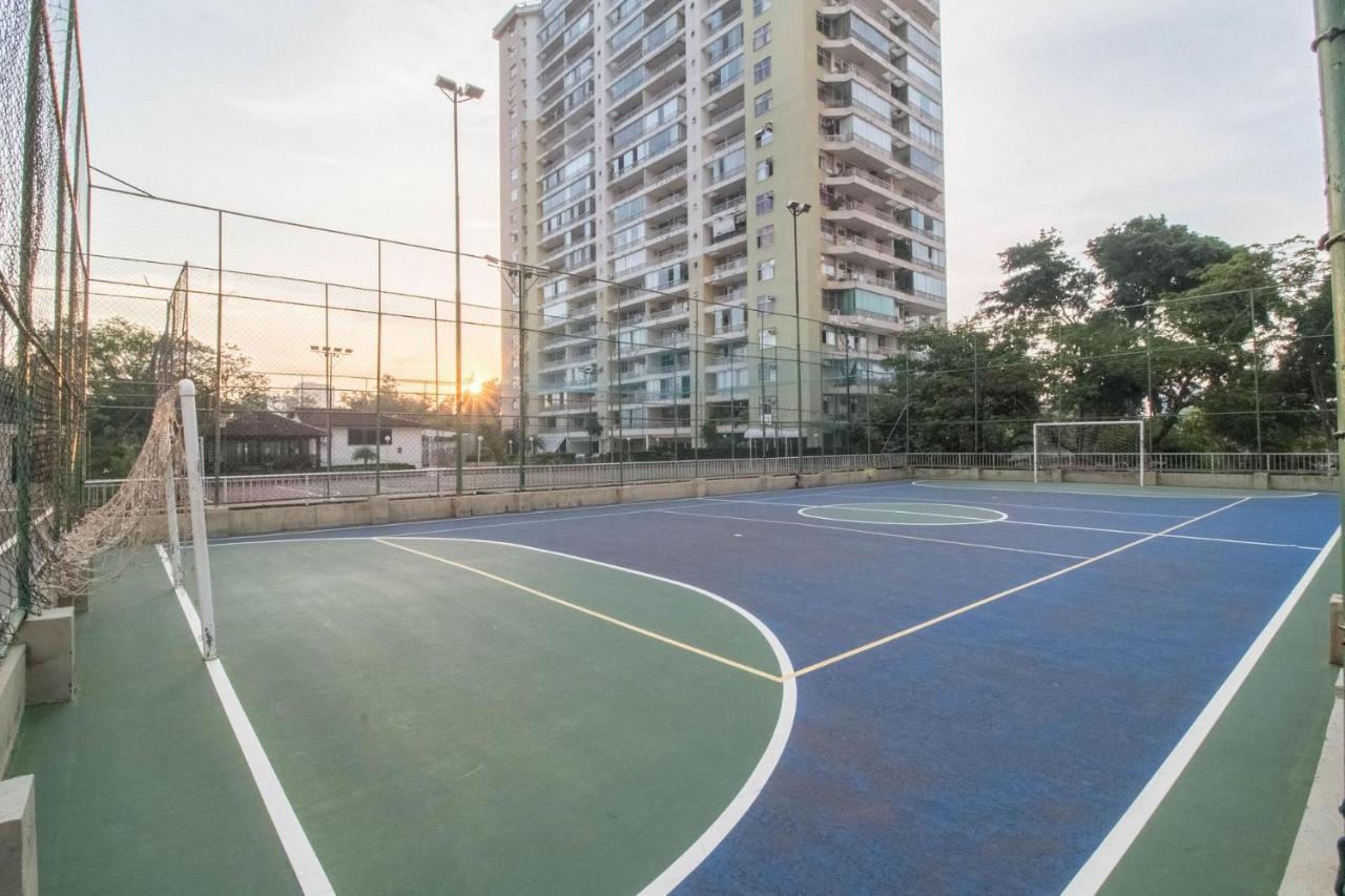 Omar Do Rio - Mh 513 Qto&sala Com Garagem, Vista Pra Piscina, Condominio Com Estrutura Completa, Sauna E Academia, Internet 35mbps Rio de Janeiro