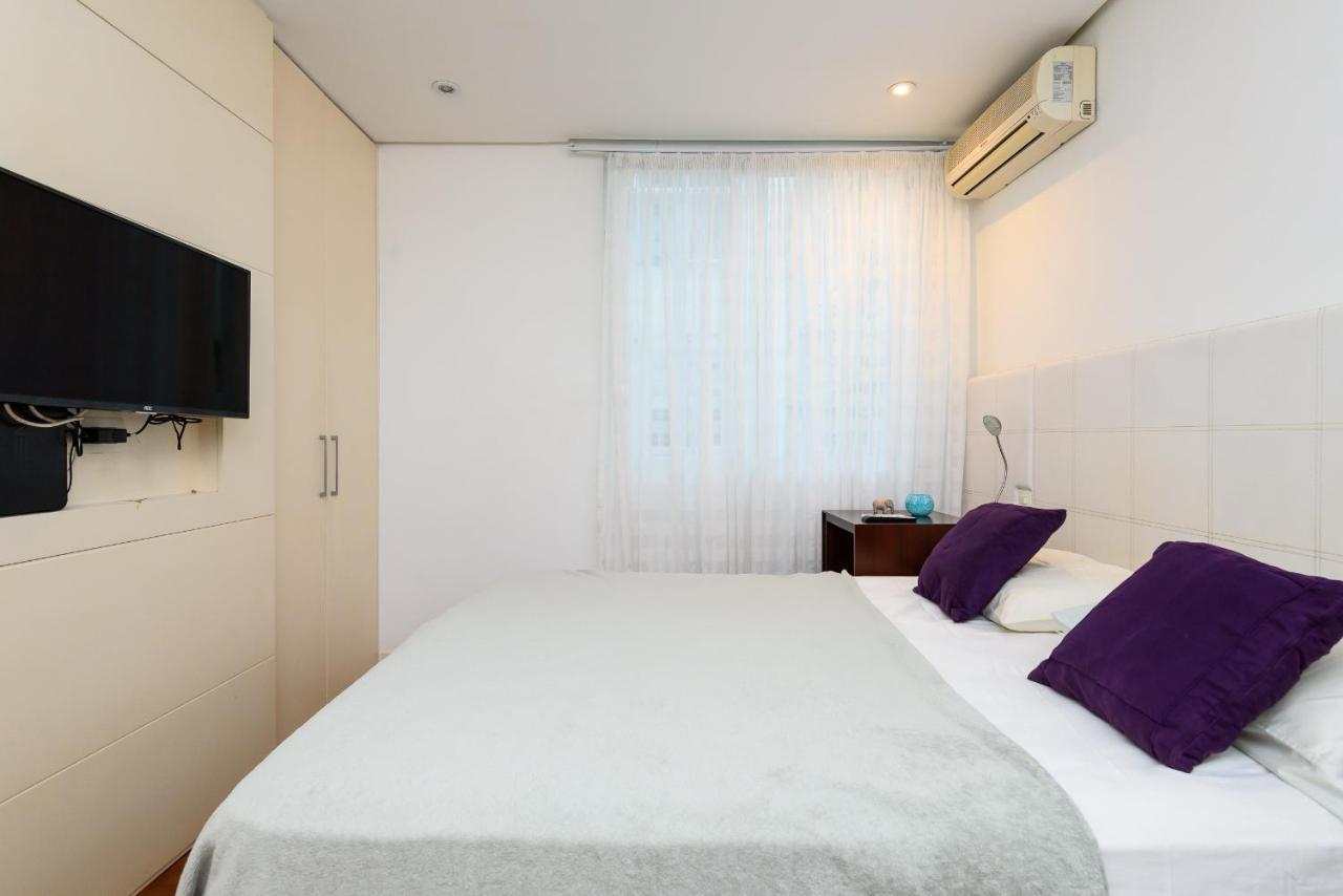 Beautiful Leblon Apartment *