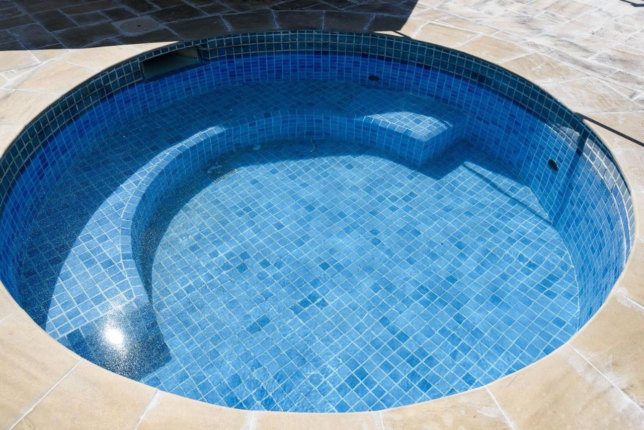 Omar Do Rio - Lc 1203 Moderno 2qts Beira-mar, Com Vista E Piscina, Academia, Quadra De Esportes E Smart Tv *