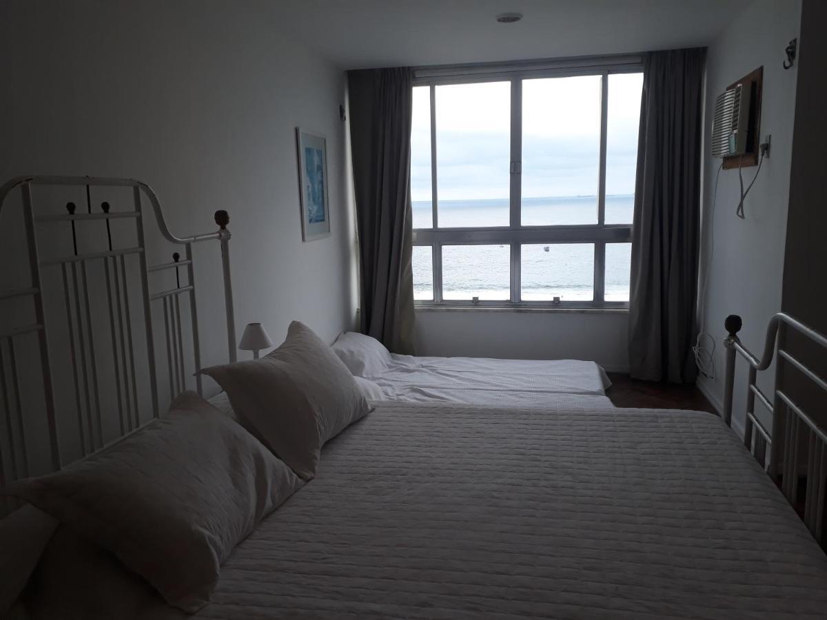 Copacabana Vista Mar Cobertura 2 Andares De Frente Os Fogos Do Reveillon Com 5 Quartos, 5 Ar-condicionados, 6 Banheiros E Garagem Gratuita Apartamento Rio de Janeiro