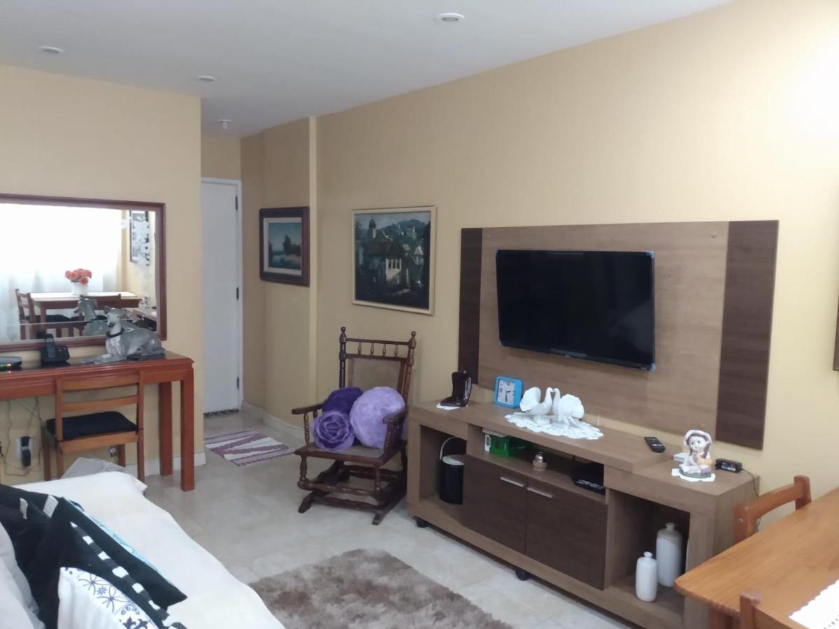 Amplo Apartamento Copacabana Quarto em Acomodações Particulares Rio de Janeiro