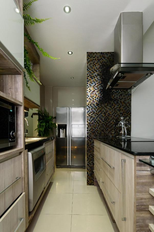 300m Da De Copacabana - Bc101 Z2 Apartamento