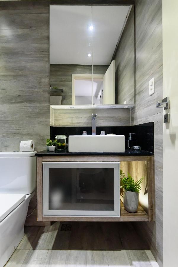Apartamento 300m Da De Copacabana - Bc101 Z2 Rio de Janeiro
