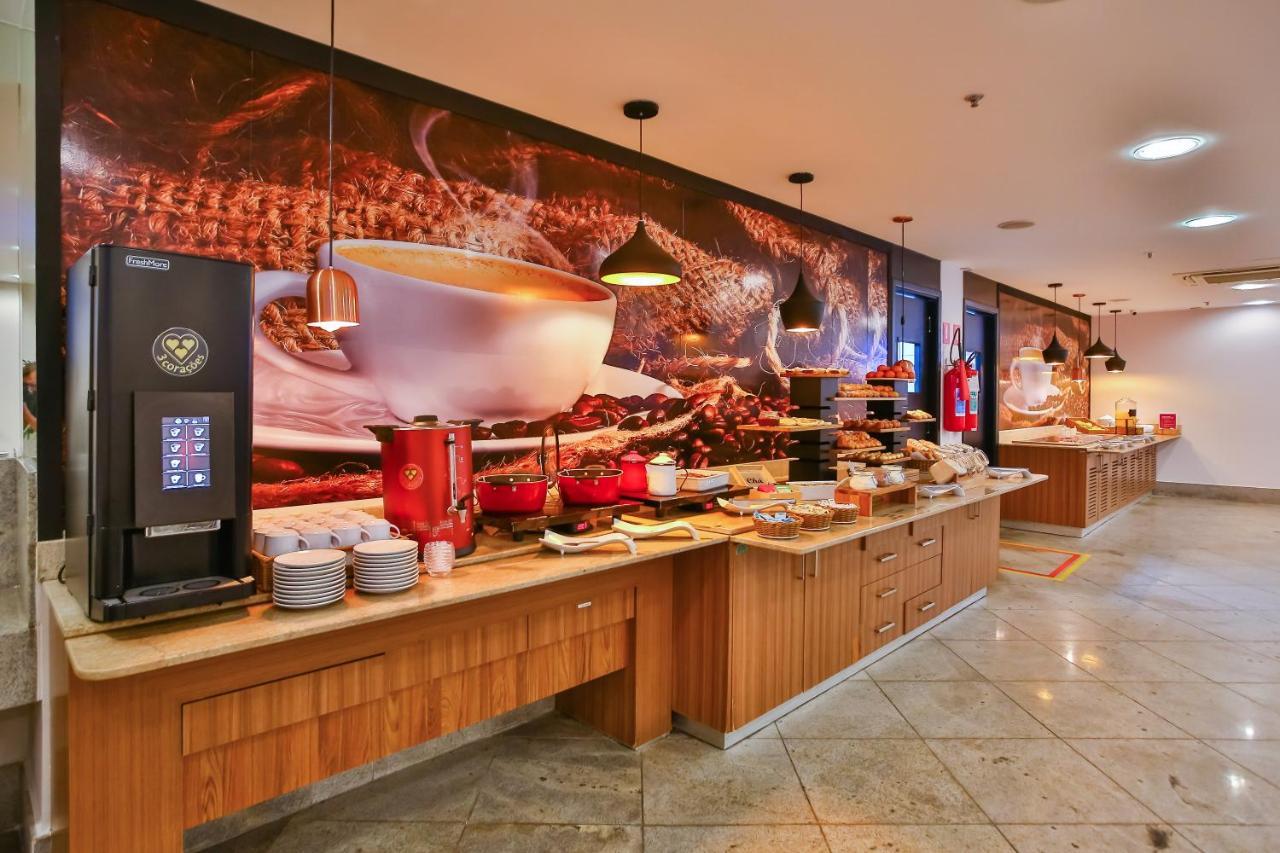 Hotel Ibis Copacabana Posto 2 3*