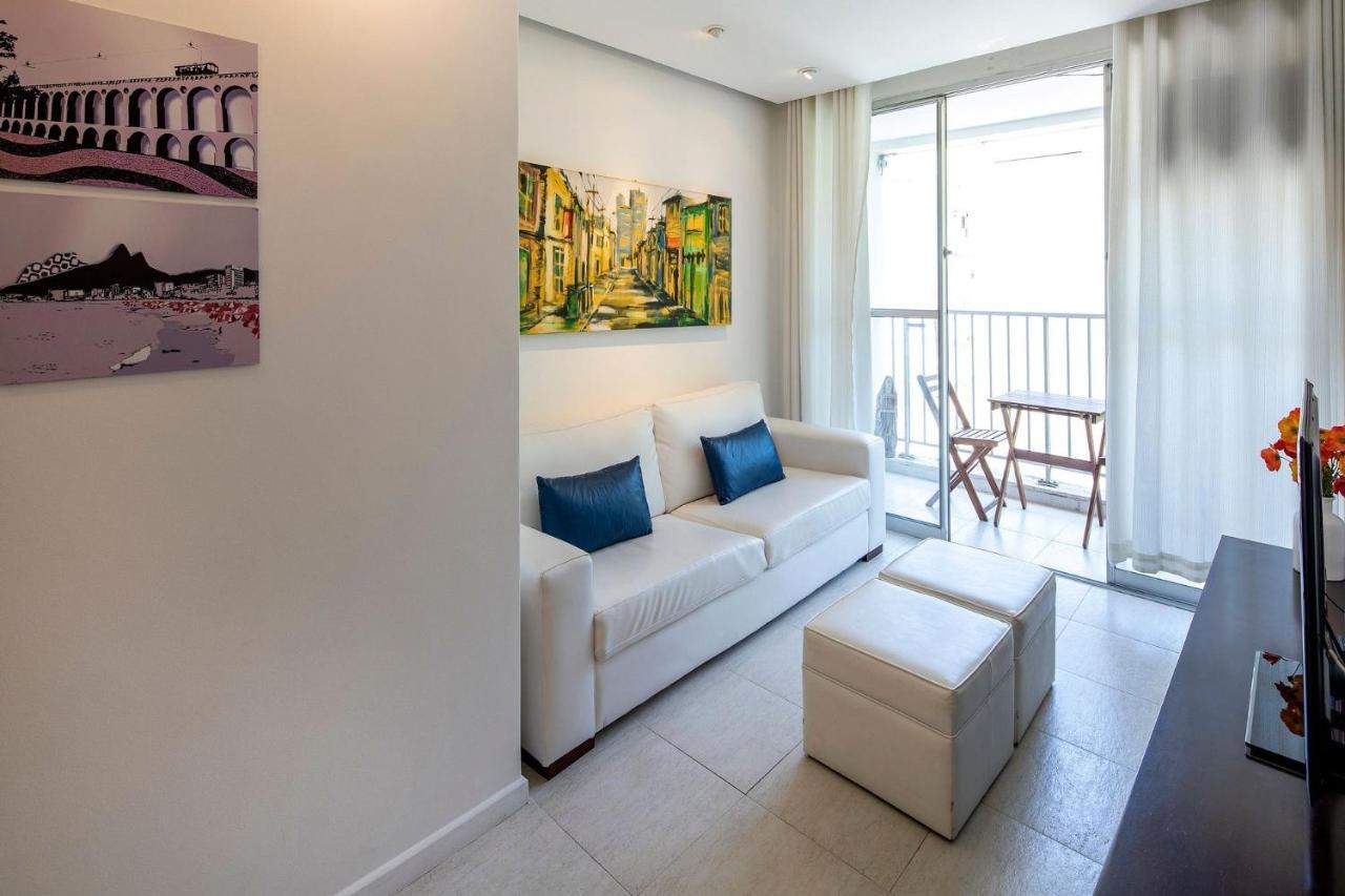 Confortavel E Seguro 2 Quartos Com Varanda No Leme Apartamento