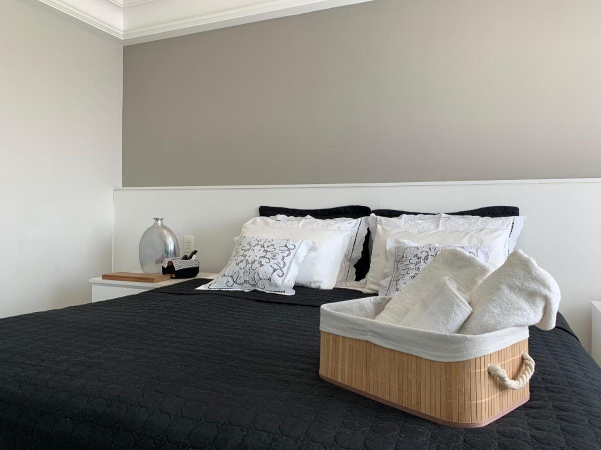 Acesso Praia, Vista Mar, Estacionamento, Cozinha, Conforto Apartamento