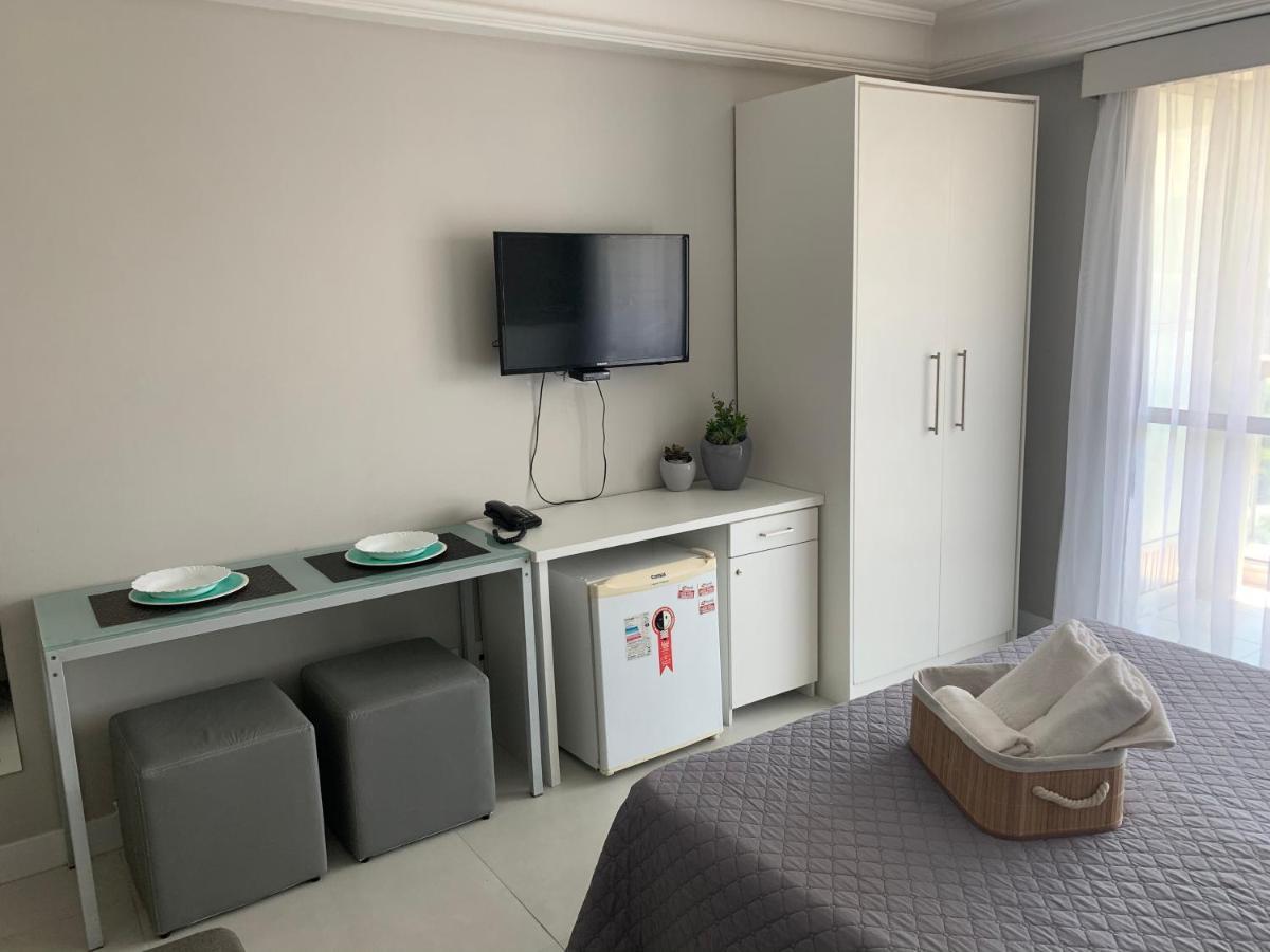Acesso Praia, Vista Mar, Estacionamento, Cozinha, Conforto Apartamento *