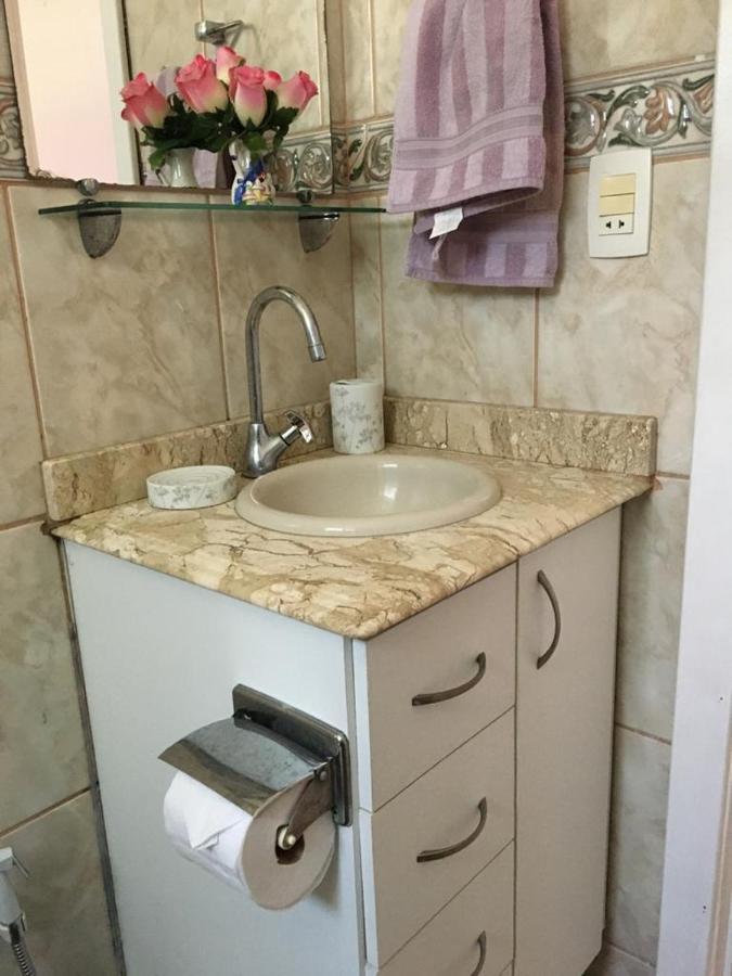 Apartment Apartamento Com 2 Quartos Em Condominio, Estacionamento E Portaria 24h - Comercio Ao Lado - Wi-fi - Netflix E Cozinha Completa Rio de Janeiro