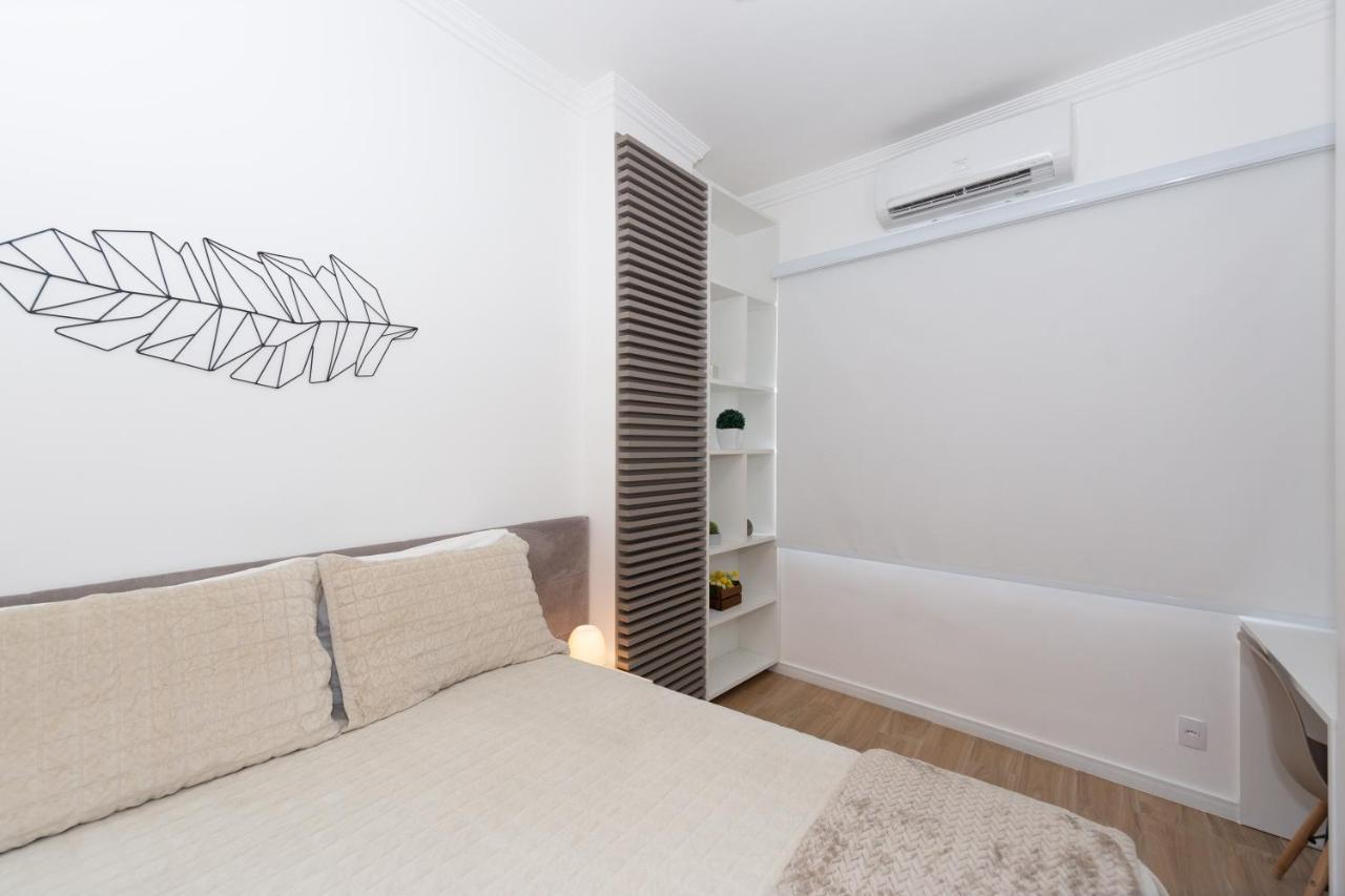 Alaska Copacabana Apartment