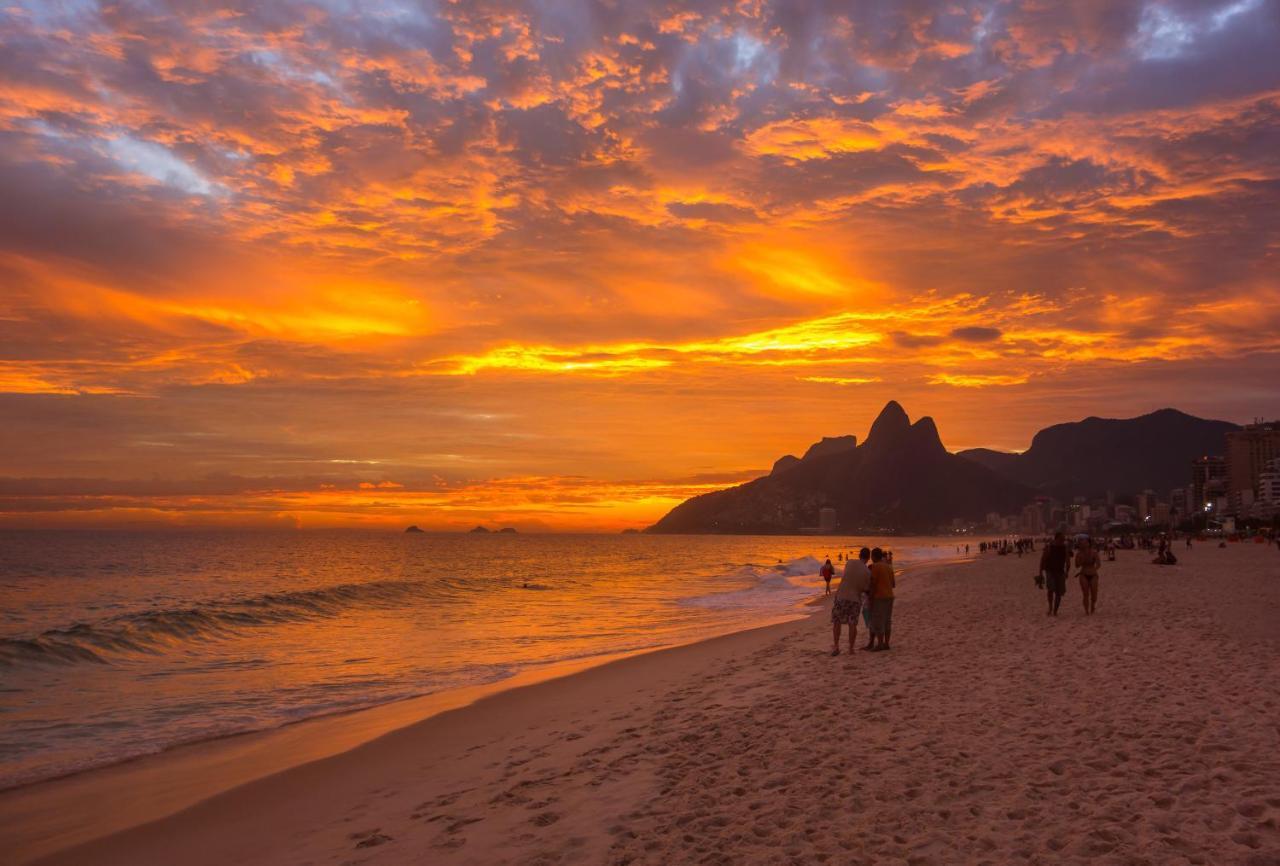 Apartamento Excelente Apto -smart Tv- Localização No Leblon Rio de Janeiro