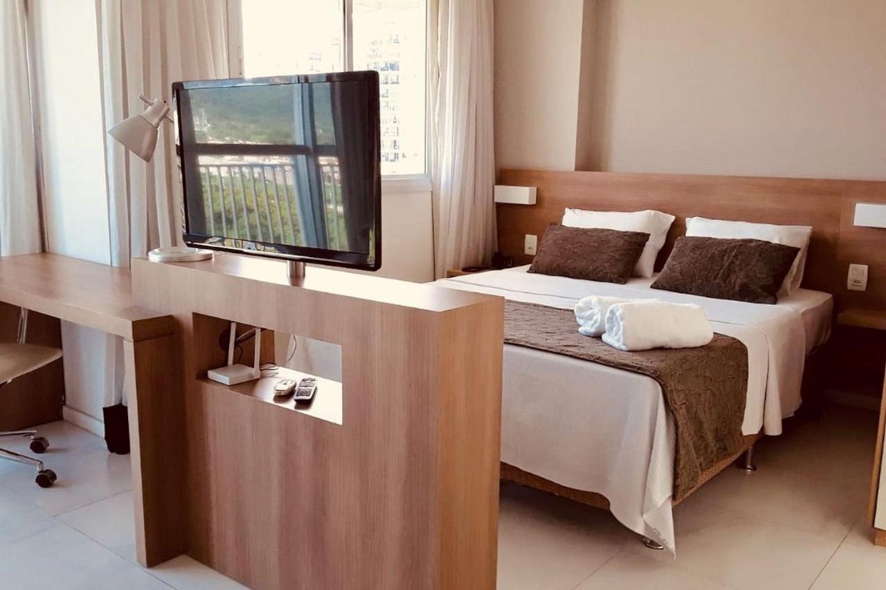 Apartamento Flat E Perfeito Inteiro Na Barra Da Tijuca Com Cozinha, Lavanderia, Garagem E Wi Fi