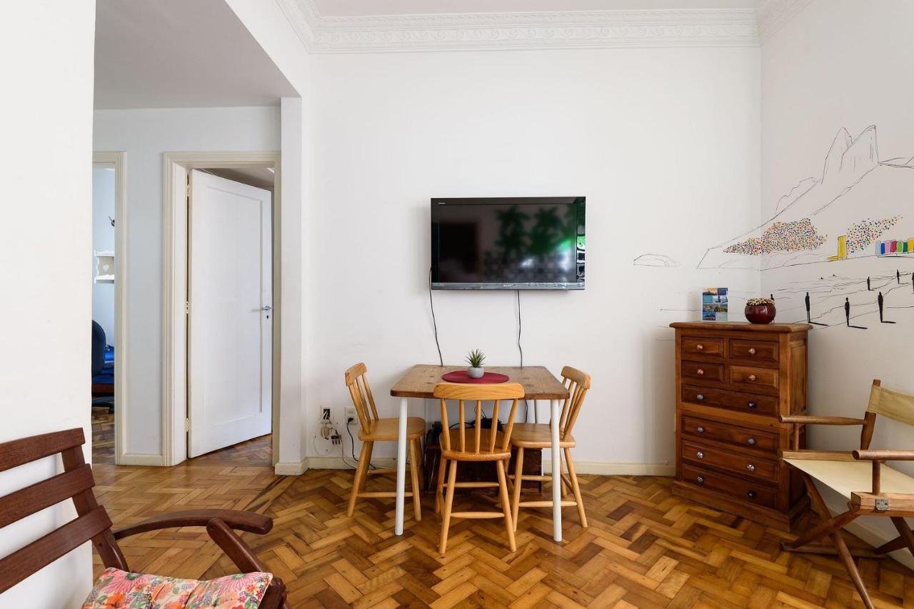 Omar Do Rio - Gc 1002 Apartamento 2qtos, Completo Com Garagem, Internet 120mbps, A 150metros Da Praia De Ipanema E Do Metrô, 05 Minutos Da Praia De Copacabana Apartamento Rio de Janeiro