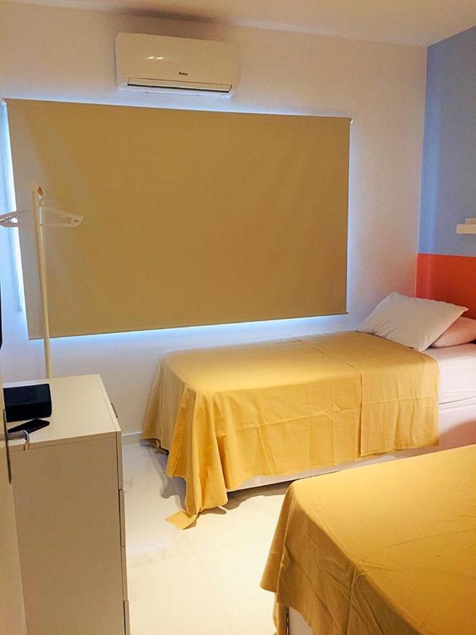 Barra Metro E Praia Apartment *