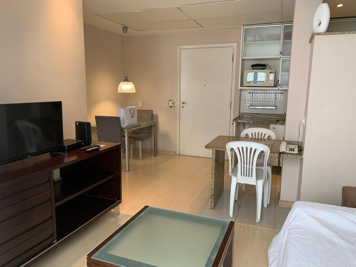 Residencial Com Serviços 45 Metros Decorado Com Sala, Suíte, Cozinha Quadra Da De Copacabana * Rio de Janeiro