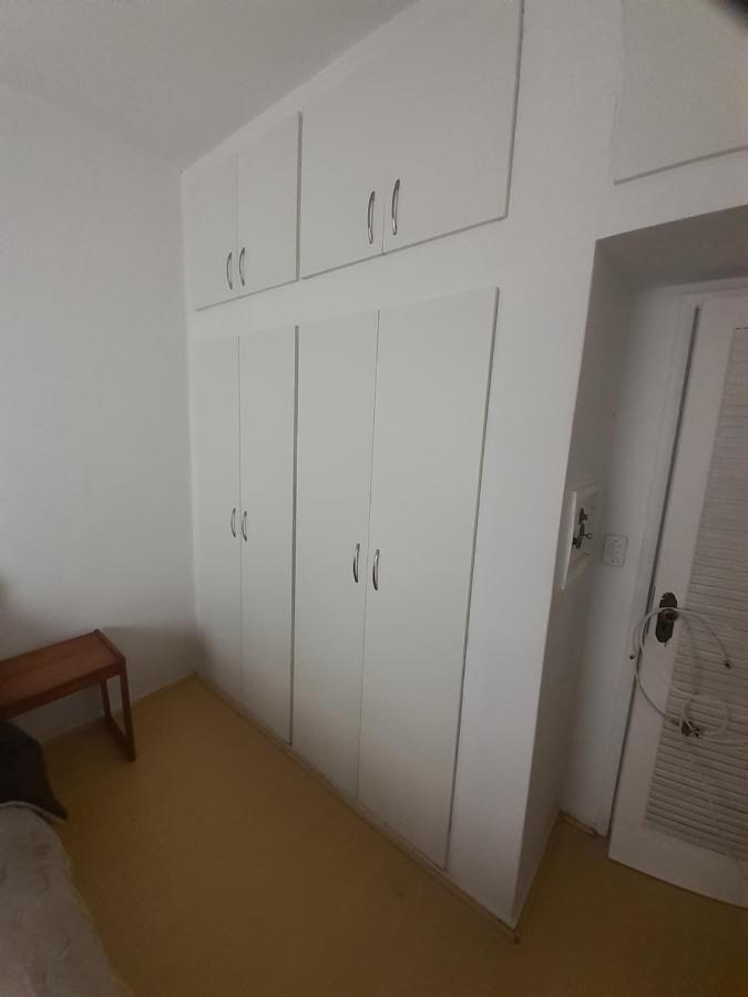 Maravilhoso E Sala Ate 4 Pessoas No Leblon Na Av Ataulfo De Paiva Apartamento Rio de Janeiro