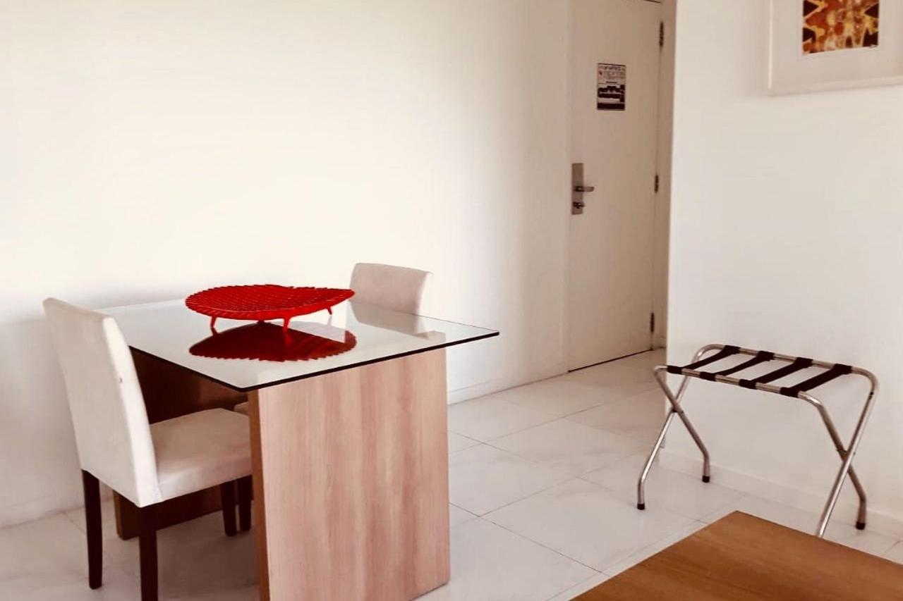 Flat E Perfeito Inteiro Na Barra Da Tijuca Com Cozinha, Lavanderia, Garagem E Wi Fi * Rio de Janeiro