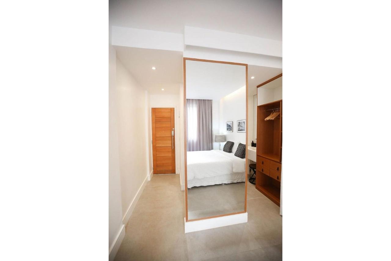 Unhotel - Aluguel De Temporada Avenida Atlantica, Posto 6 - Praia De Copacabana Apartamento *