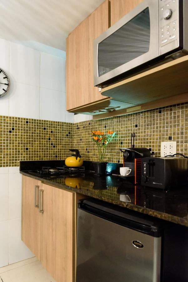 Belo Estudio Em Copacabana - Ideal Casais - Pf118 Z4 Apartment *