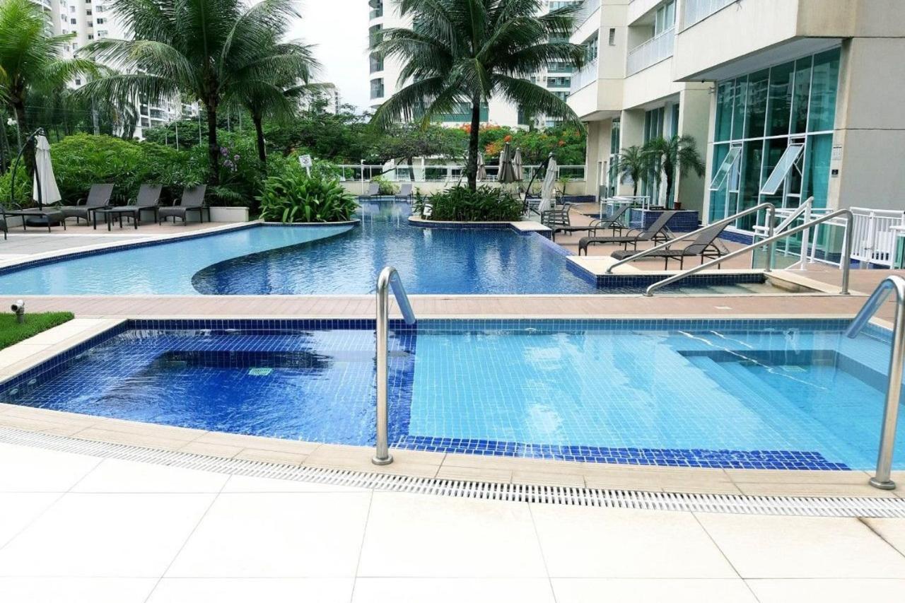 Flat E Perfeito Inteiro Na Barra Da Tijuca Com Cozinha, Lavanderia, Garagem E Wi Fi Rio de Janeiro
