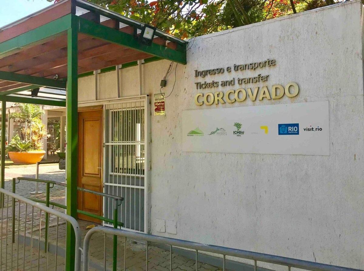 Smart Copacabana - 5 Hospedes, Vista, Privativo *