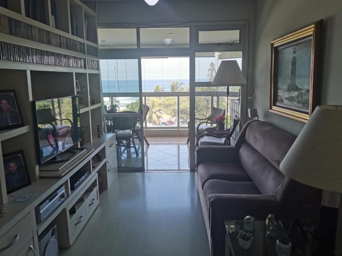 Apartamento Frente Mar, Posto 5 - Barra Da Tijuca Rio de Janeiro