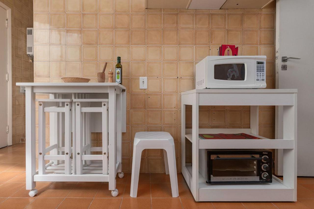 - Com 2 Quartos Em Ipanema Com Wifi, Lavanderia, Ar, A Pe A Apartamento