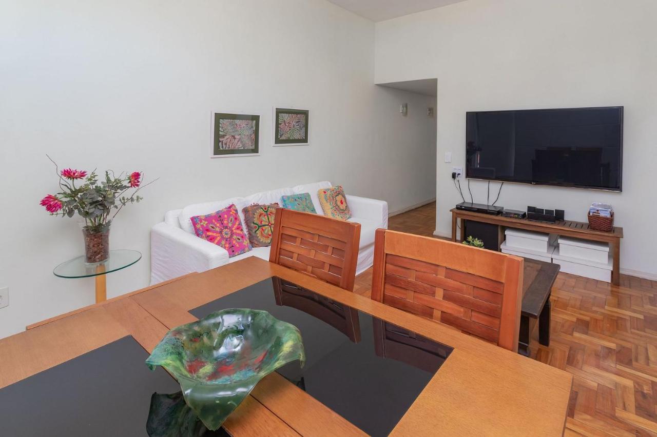 - Com 2 Quartos Em Ipanema Com Wifi, Lavanderia, Ar, A Pe A Apartamento *
