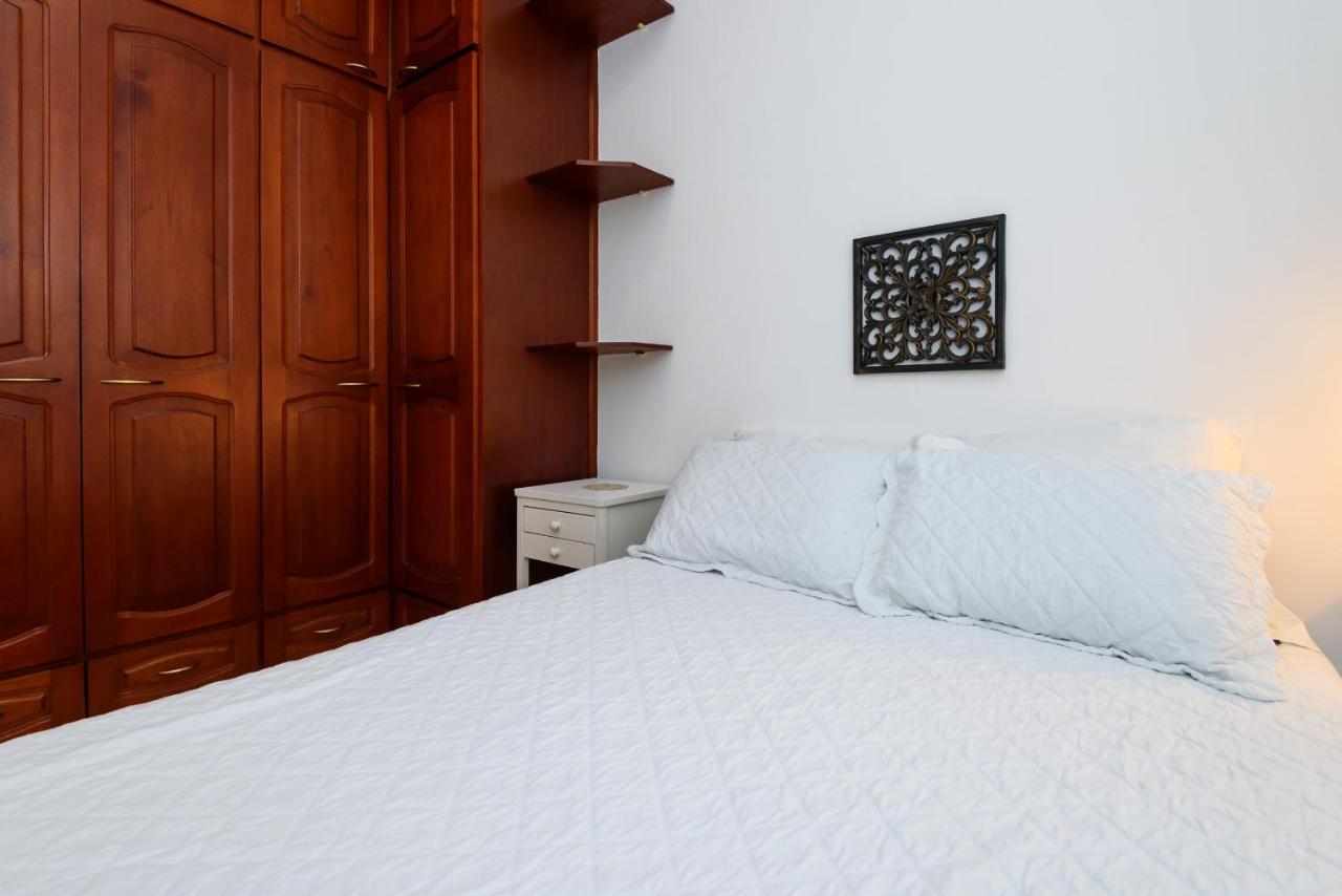 Pineapples Fco218 - Apartamento 3 Quartos Em Copacabana Excelente Localização