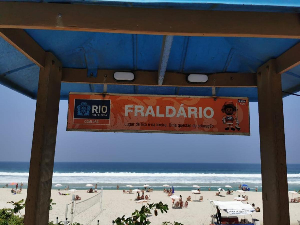 Apartamento Frente Mar, Posto 5 - Barra Da Tijuca *